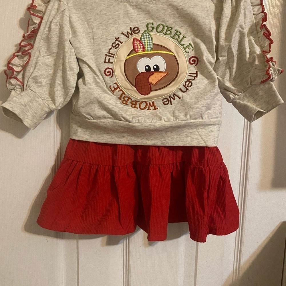 New Thanksgiving Outfit - Picture 3 of 10